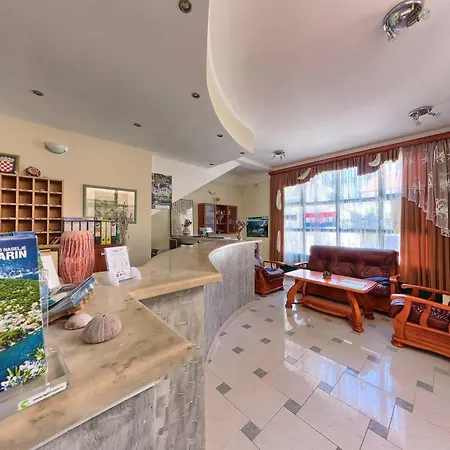 & Ruzmarin 3* Rogoznica (Sibenik-Knin)