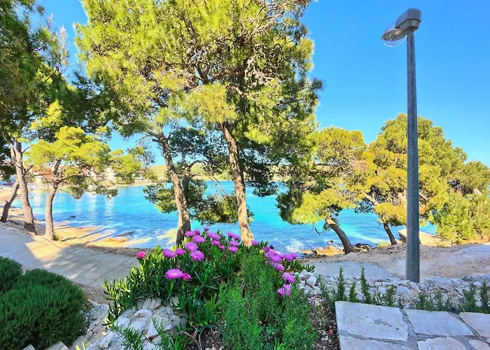 & Ruzmarin 3* Rogoznica (Sibenik-Knin)