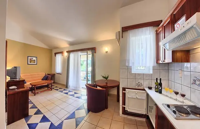 & Ruzmarin 게스트하우스 로고즈니차