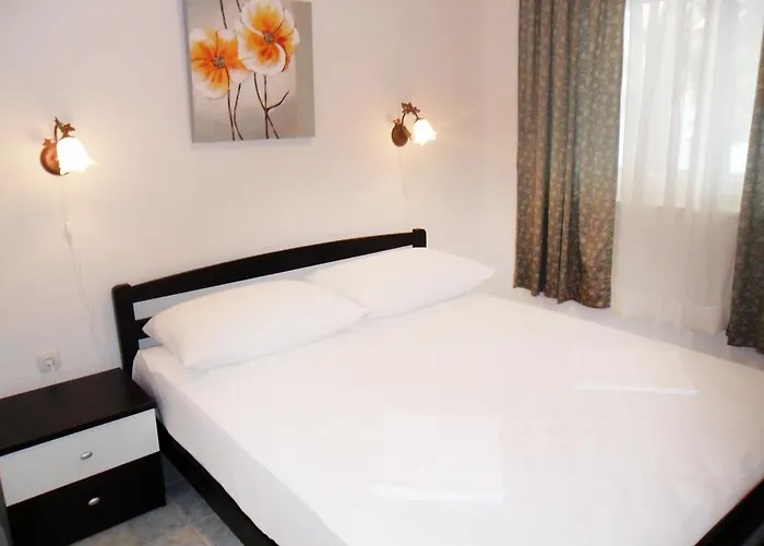 & Ruzmarin 게스트하우스